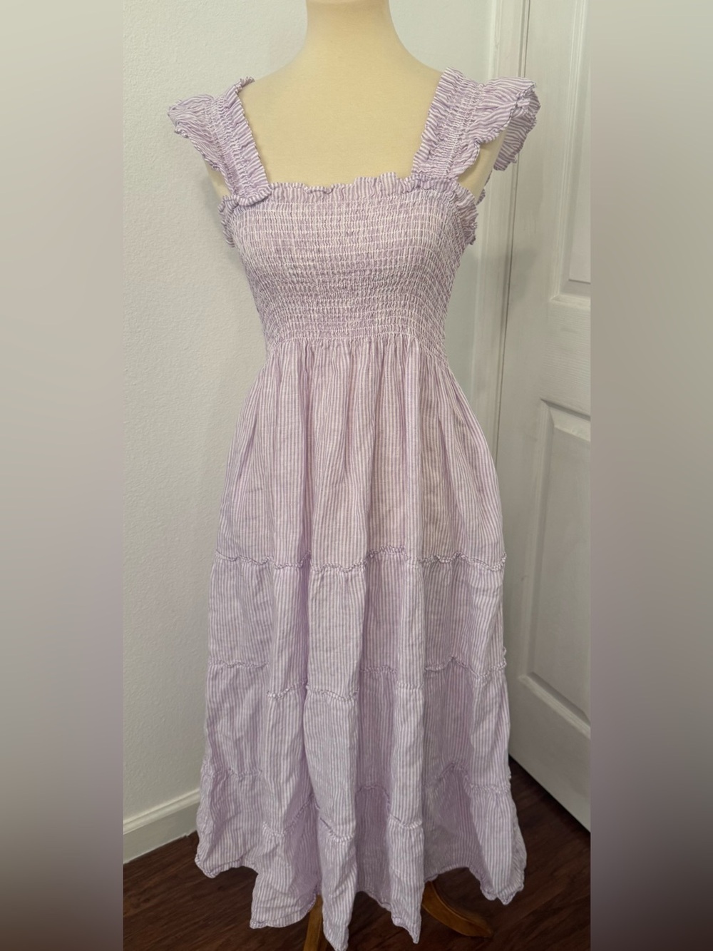 Hill House Home Lavender Stripe Linen Ellie Nap Dress Midi Smocked Preppy Med